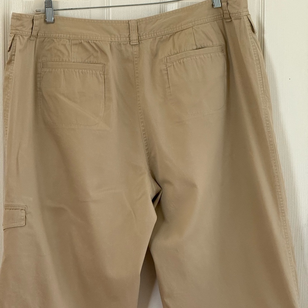 Charter Club Women’s Adjustable Capris/Cropped Pants. Size 20W - Picture 5 of 7